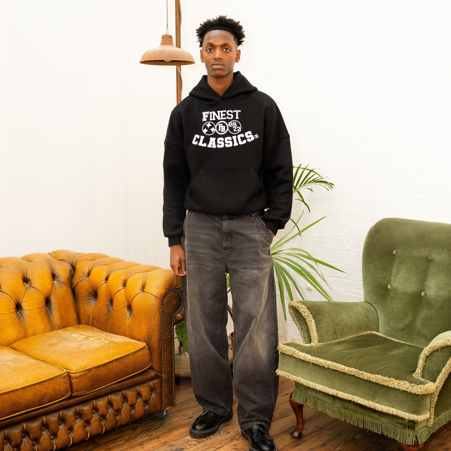 Finest Classics Hoodie Black